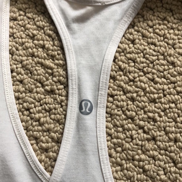 Lululemon racer back tank top - Picture 2 of 3